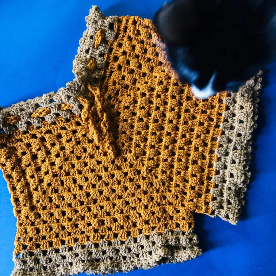 شلوارک دست بافت