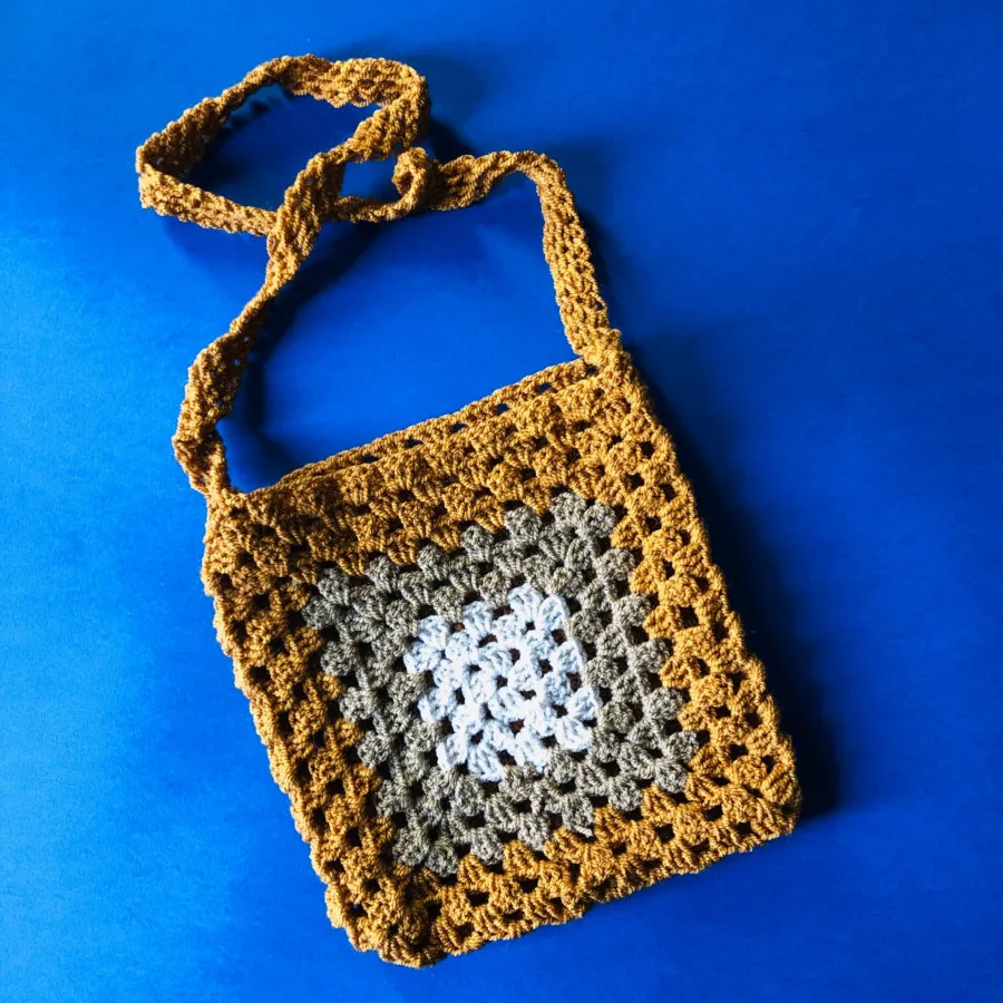 شلوارک دست بافت