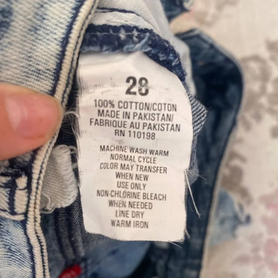 شورتک شلوارک