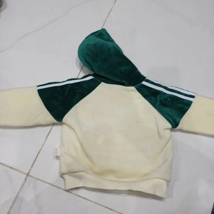 هودی بچگونه