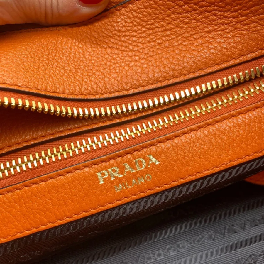 کیف خارجی پرادا