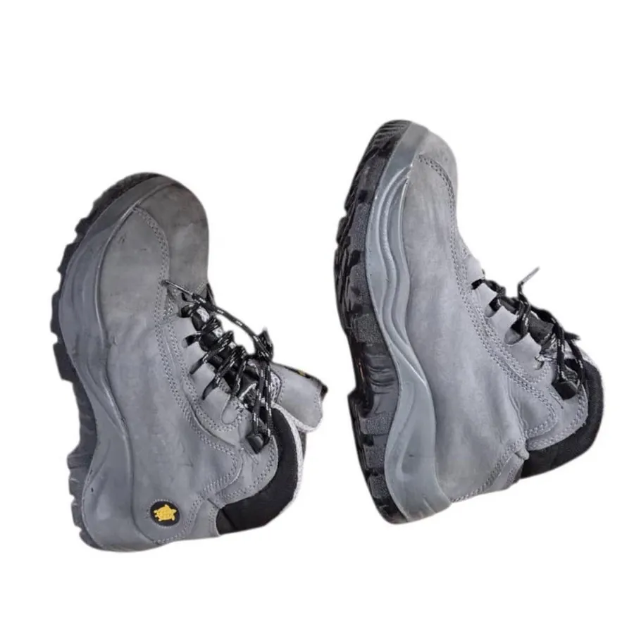 کفش ایمنی یا کفش کوه