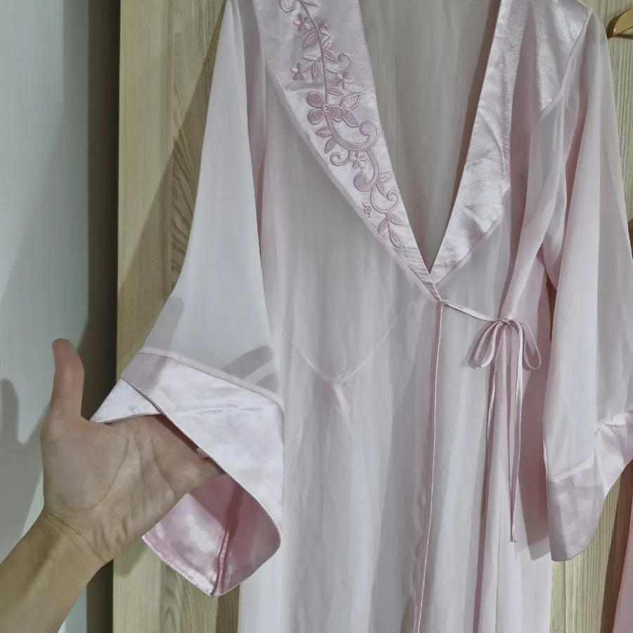 ست پیراهن روبدوشامبر ترک