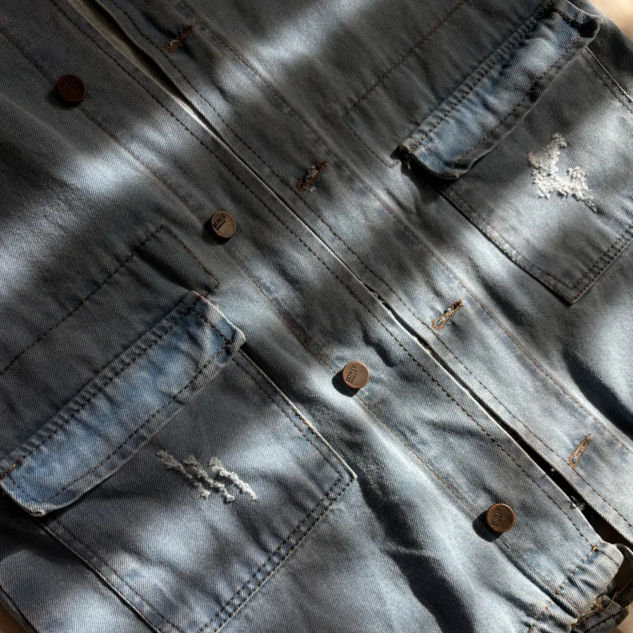 مانتو جین کلاهدار