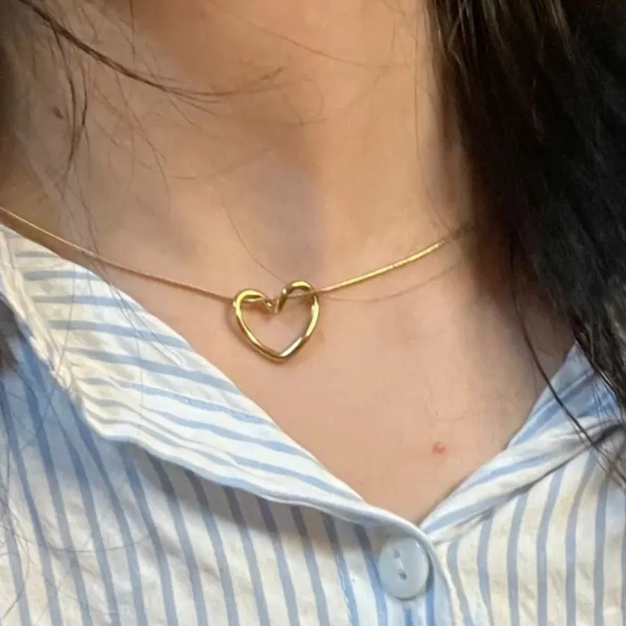 گردنبند قلب مینیمال