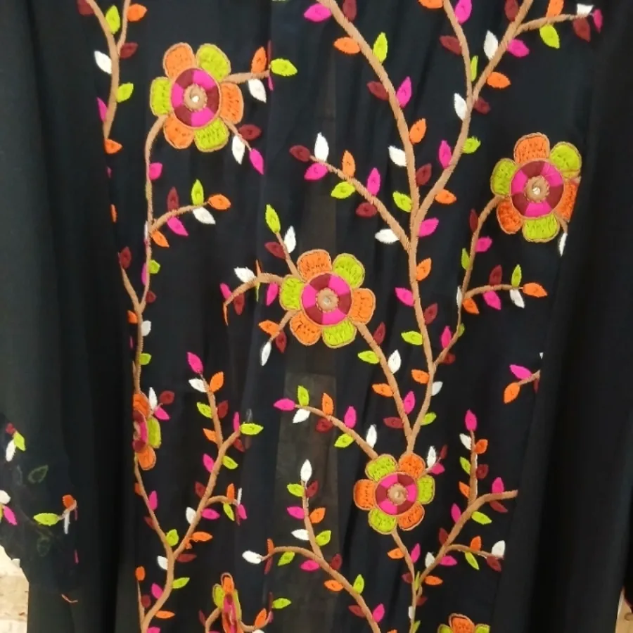 مانتو مجلسی مزونی خارجی