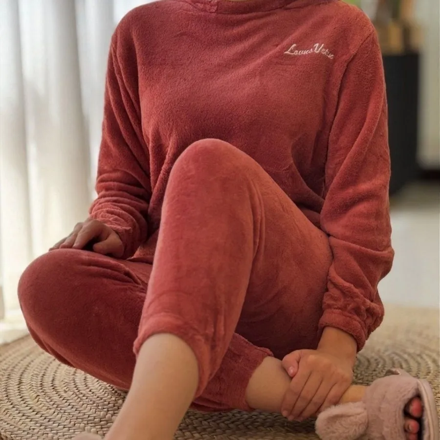 ست راحتی پشمی