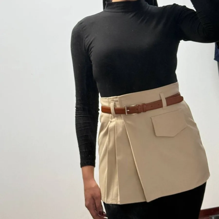 دامن تک جیب