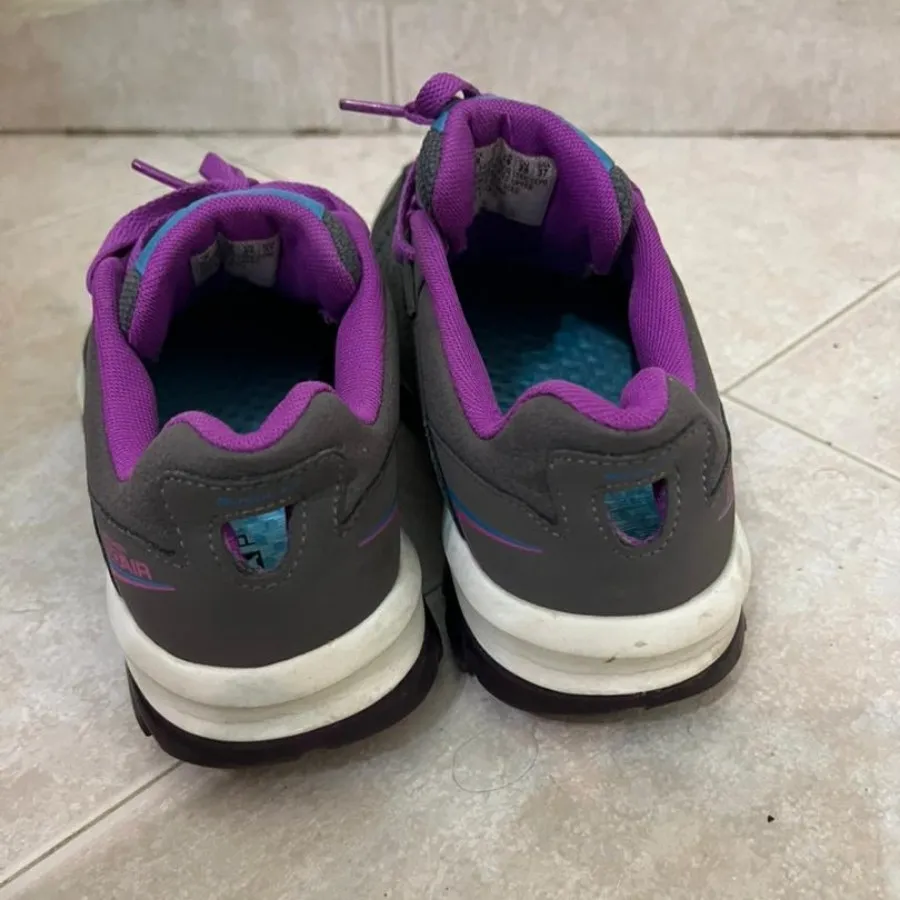 کتانی اسکیچرز