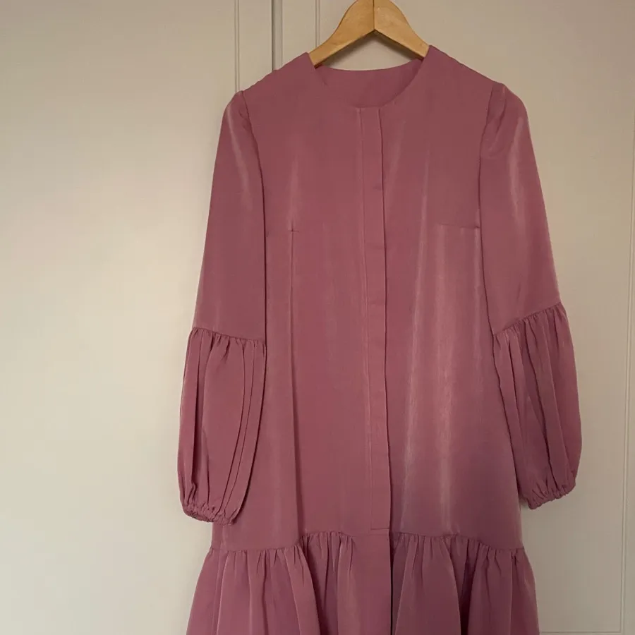 مانتو صورتی