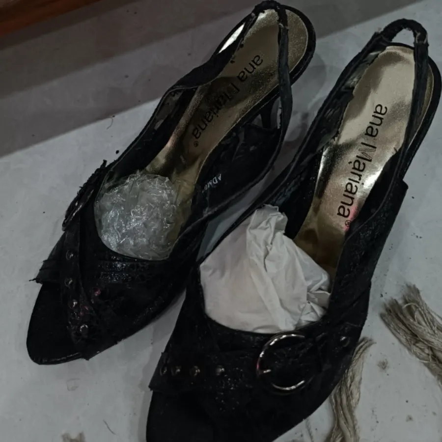 کفش پاشنه دار