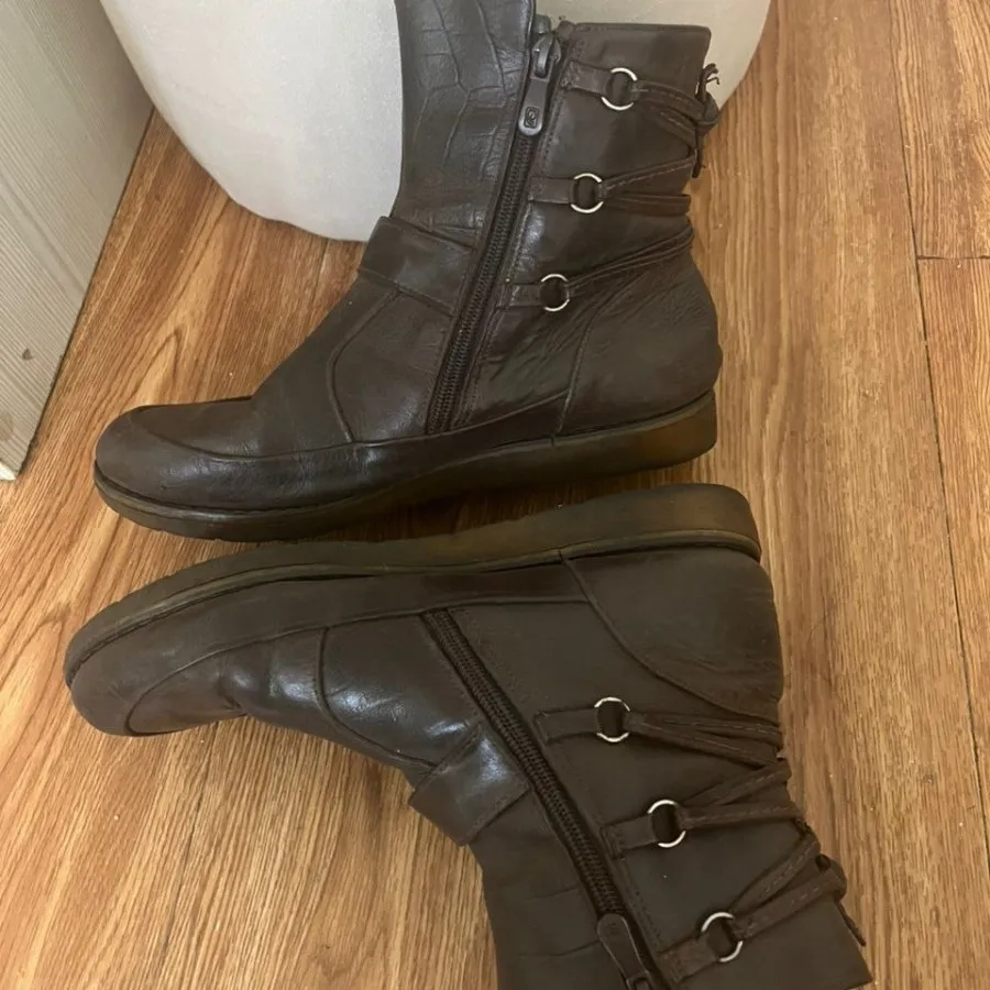 بوت خارجی برند