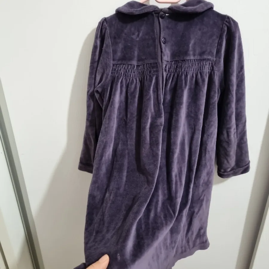 پیراهن مخمل بچگانه