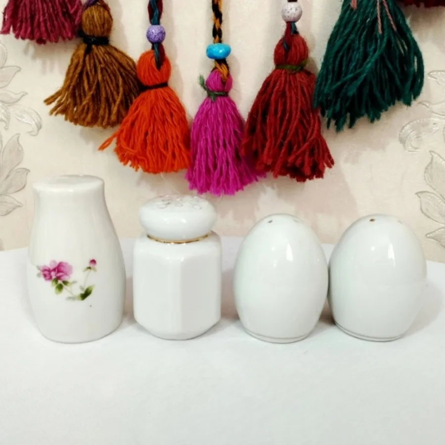 نمکدان گلسرخی