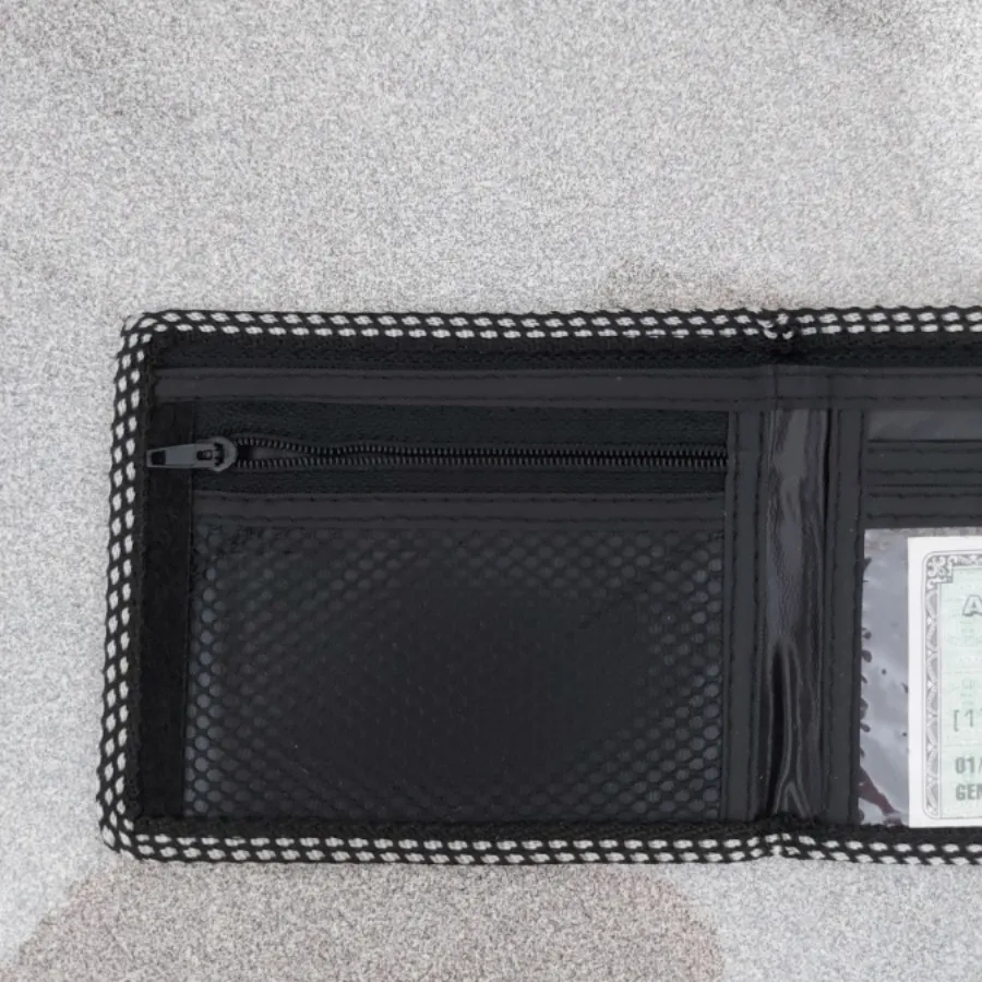 کیف پول آدیداس