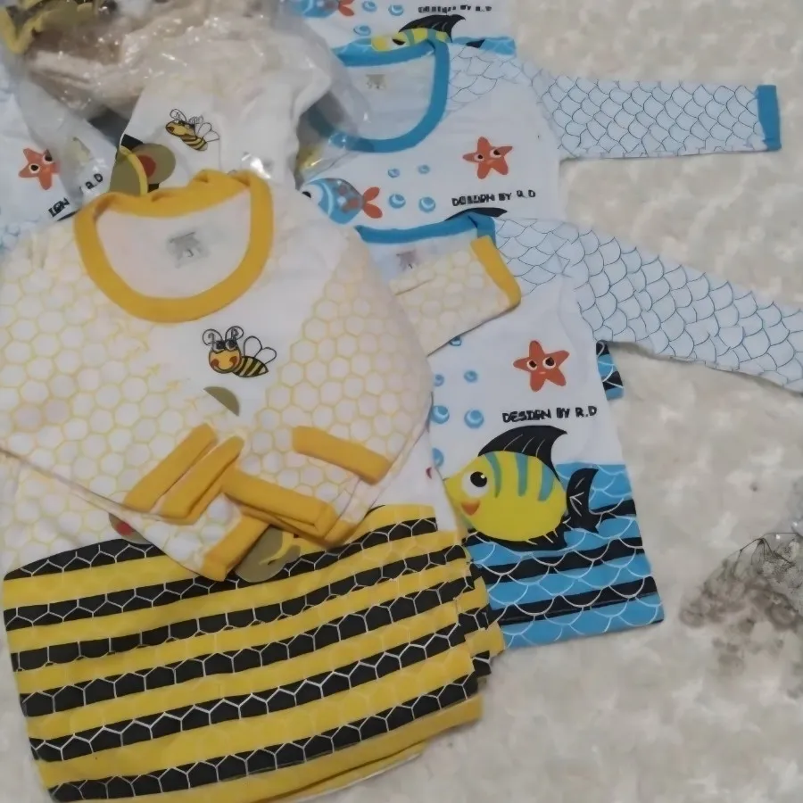 پیراهن وشلوار نوزاد