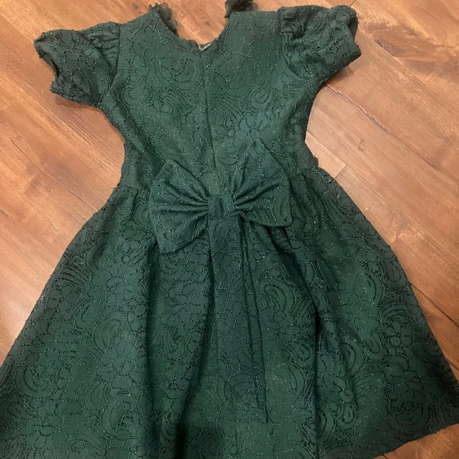 لباس مجلسی گیپور سبز