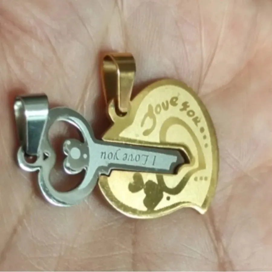 گردنبندI love you کپی طلا