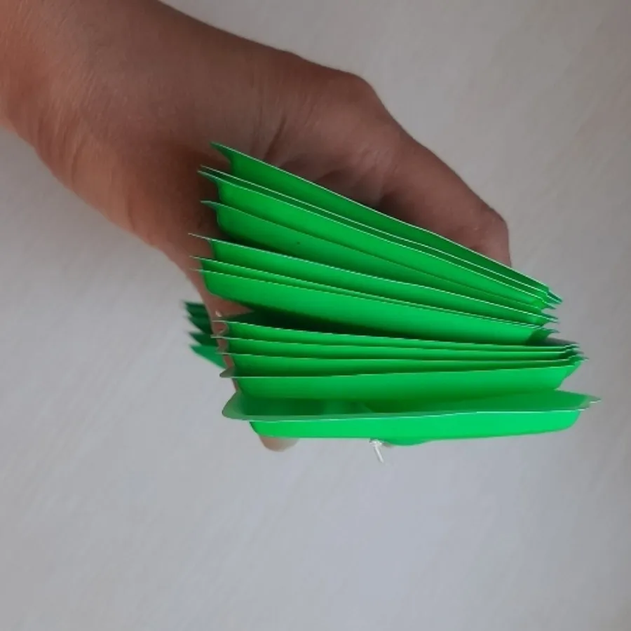 پاپیون سبز شبرنگی 12 عددی