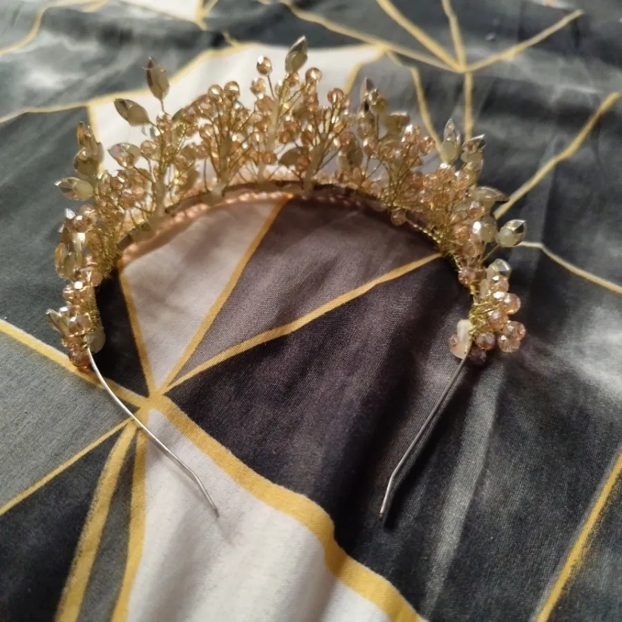 تاج مدل خوشه ای  طلایی