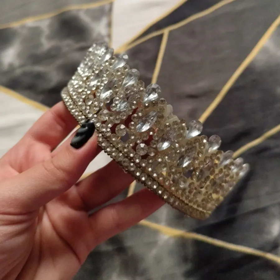 تاج مدل سلطنتی