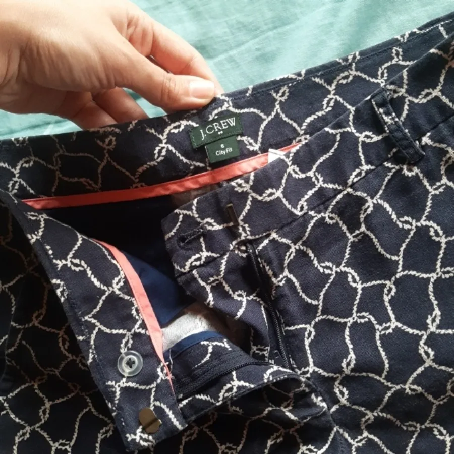 شورتک سورمه ای