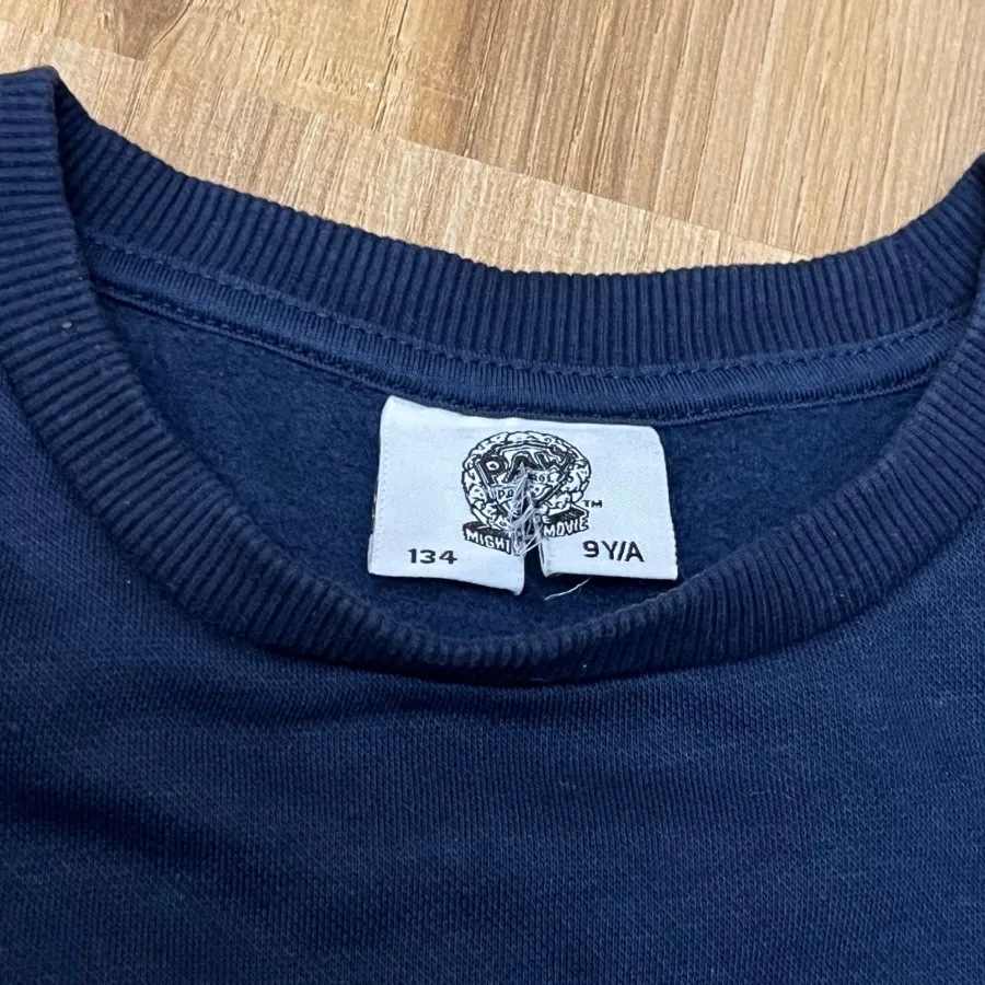 بلوز گرم یکبار پوشیده شده