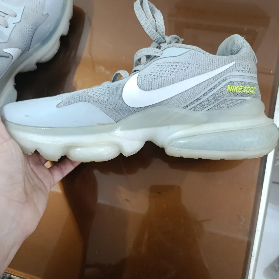 کتونی نایک زووم