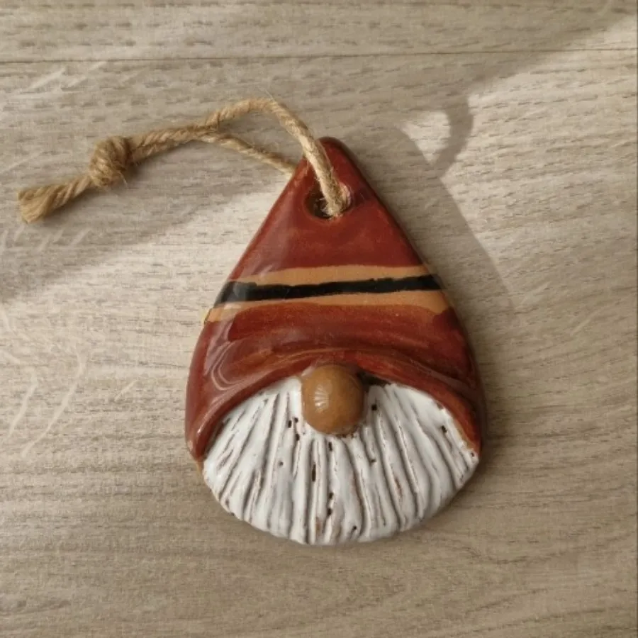 آویز سفالی بابانویل