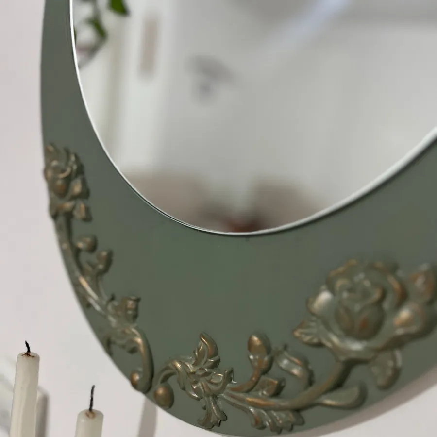 اینه و شمعدان