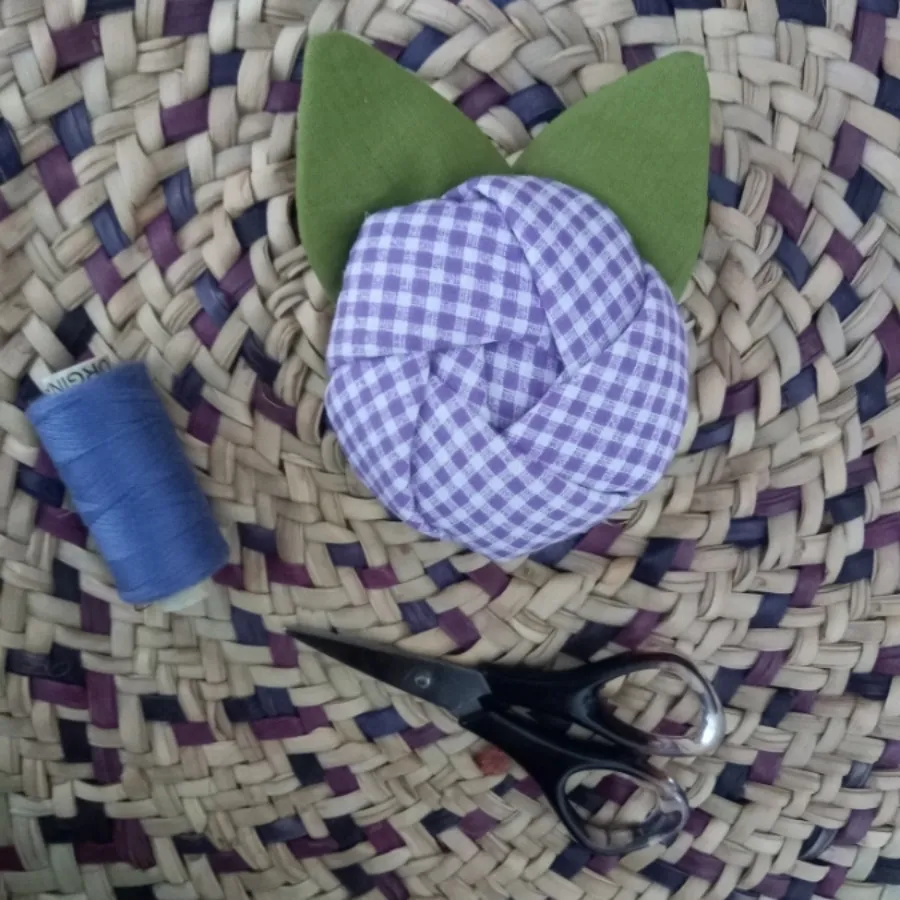 جاسوزنی گل و کدو