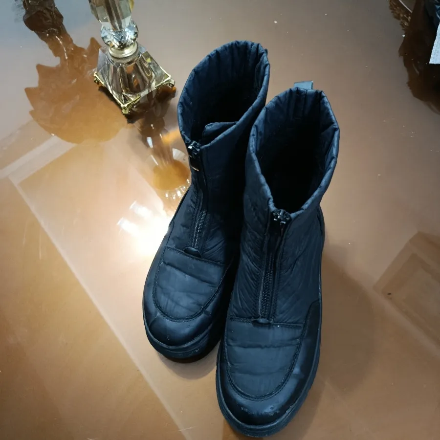 نیم بوت اصل