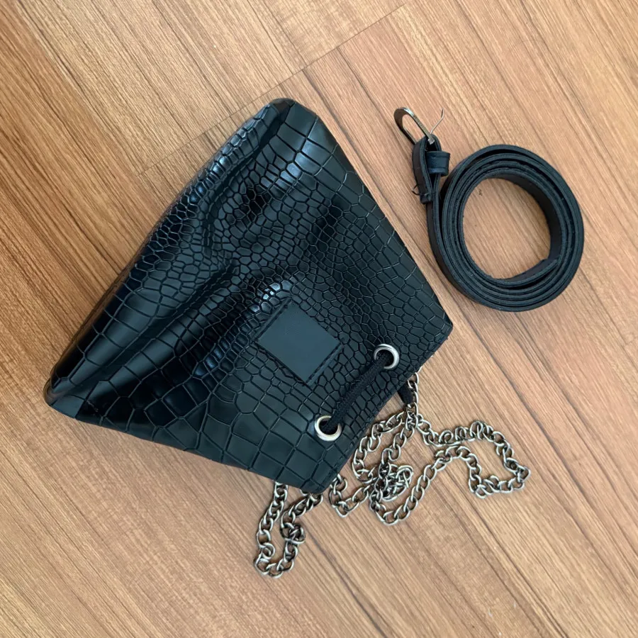 کیف کمری چرم