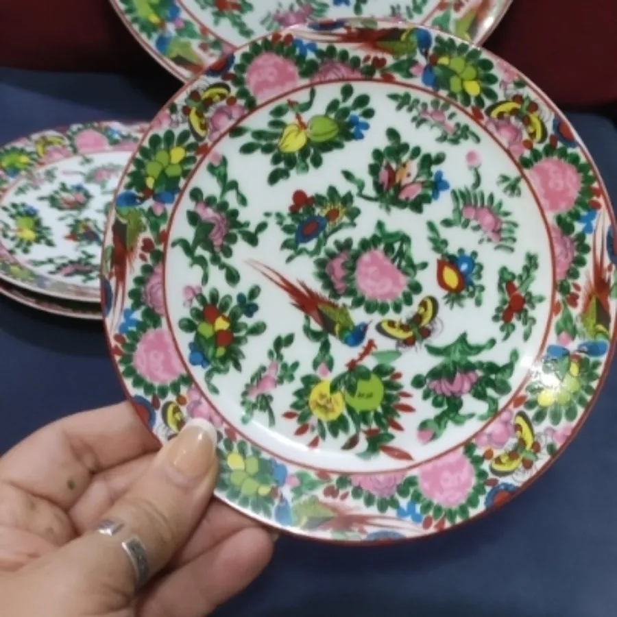 شیرینی خوری گل مرغی