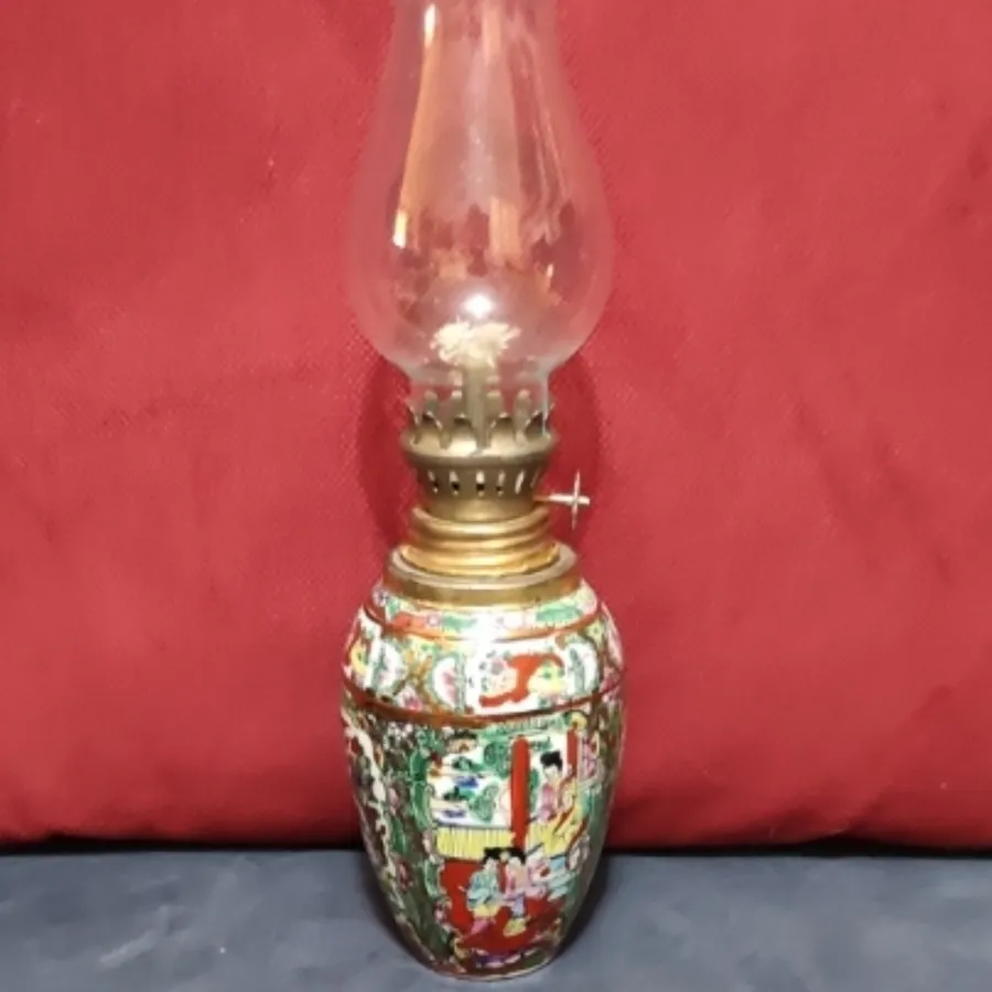 چراغ موشی کمیاب گل مرغی