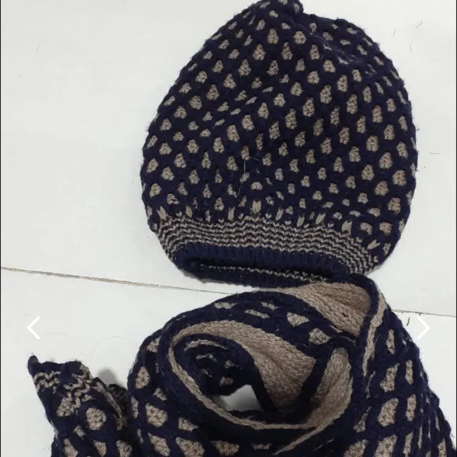 شال و‌کلاه بافت