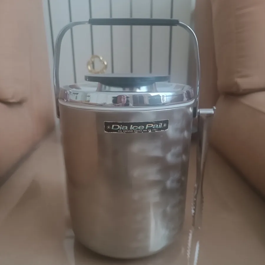 ظرف یخ ژاپنی