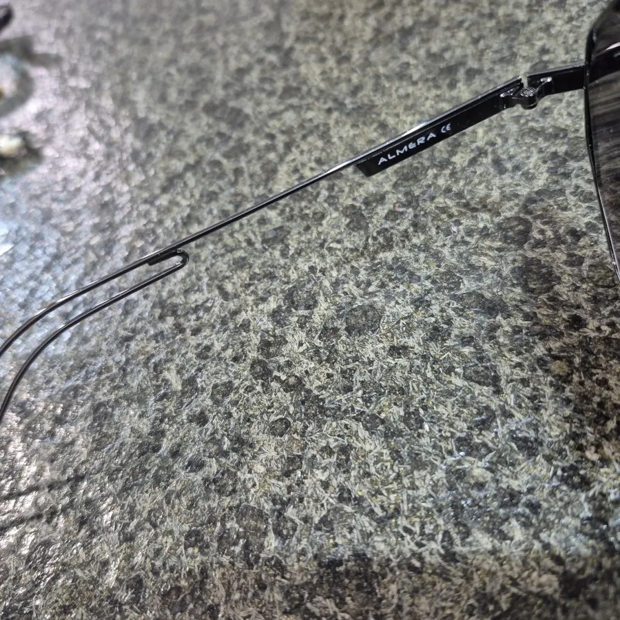 عینک آفتابی