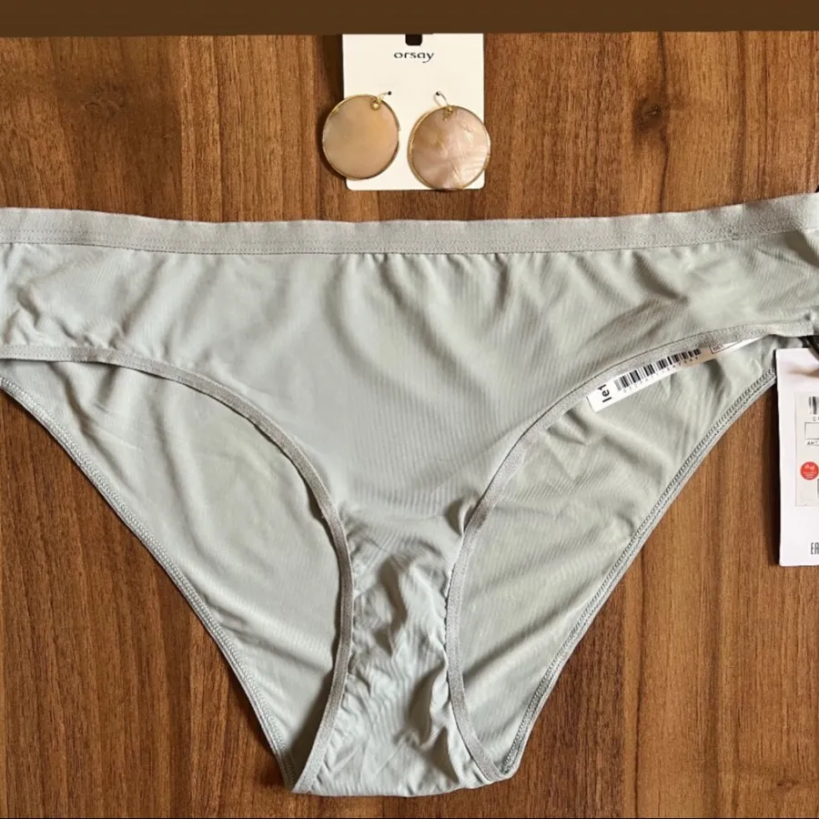 شورت کلاسیک وارداتی