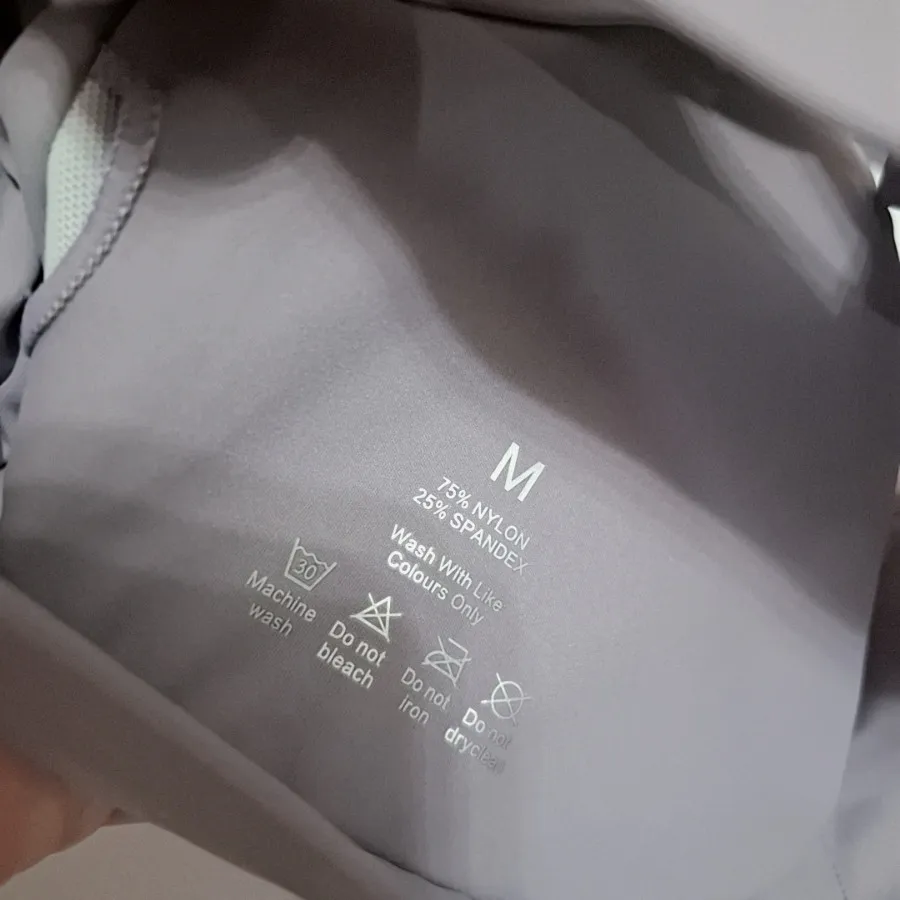 نیم تنه ورزشی خارجی