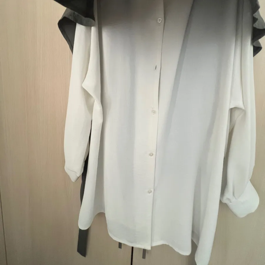 شومیز و وست