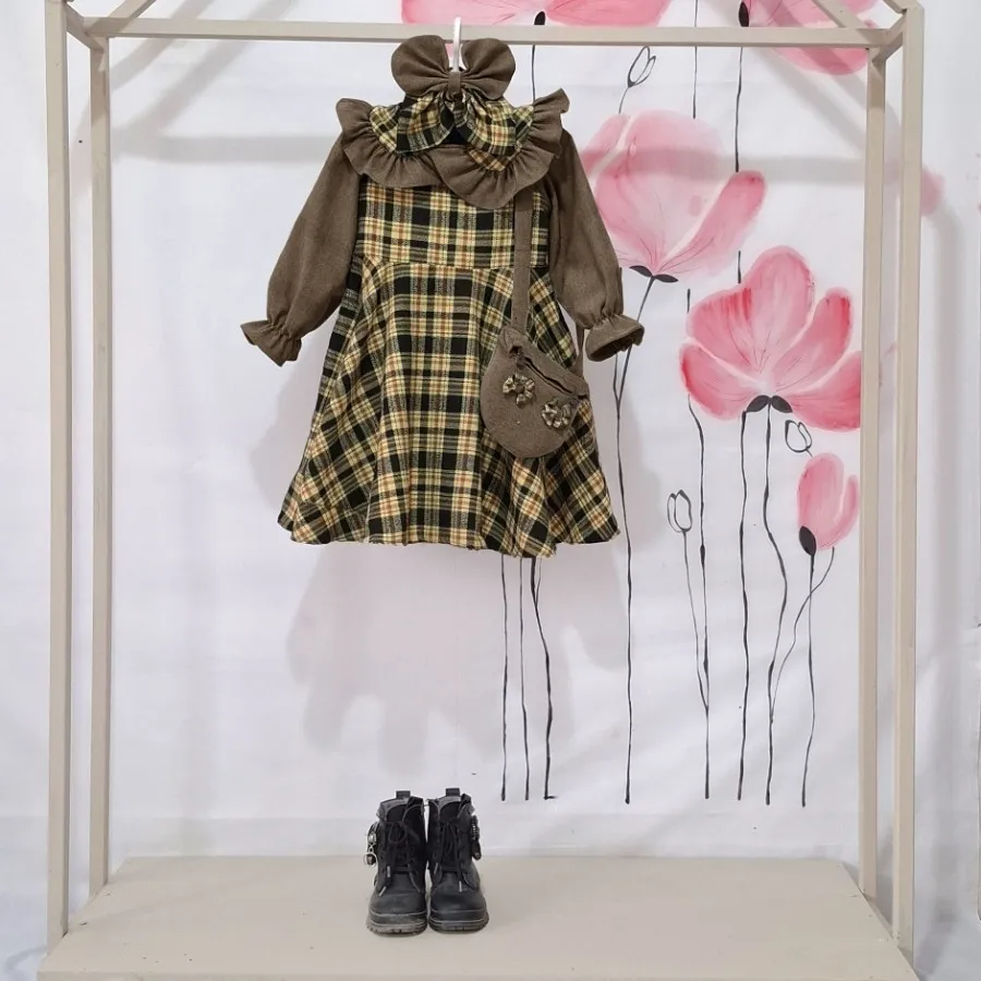 پیراهن دخترانه