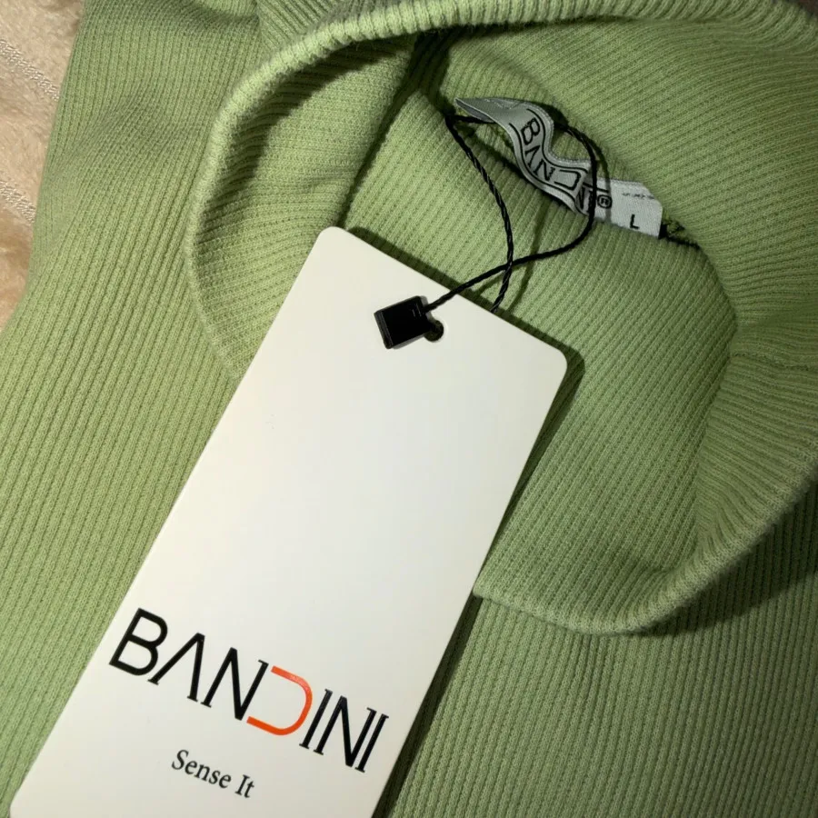 یقه اسکی‌کبریتی  BanDini