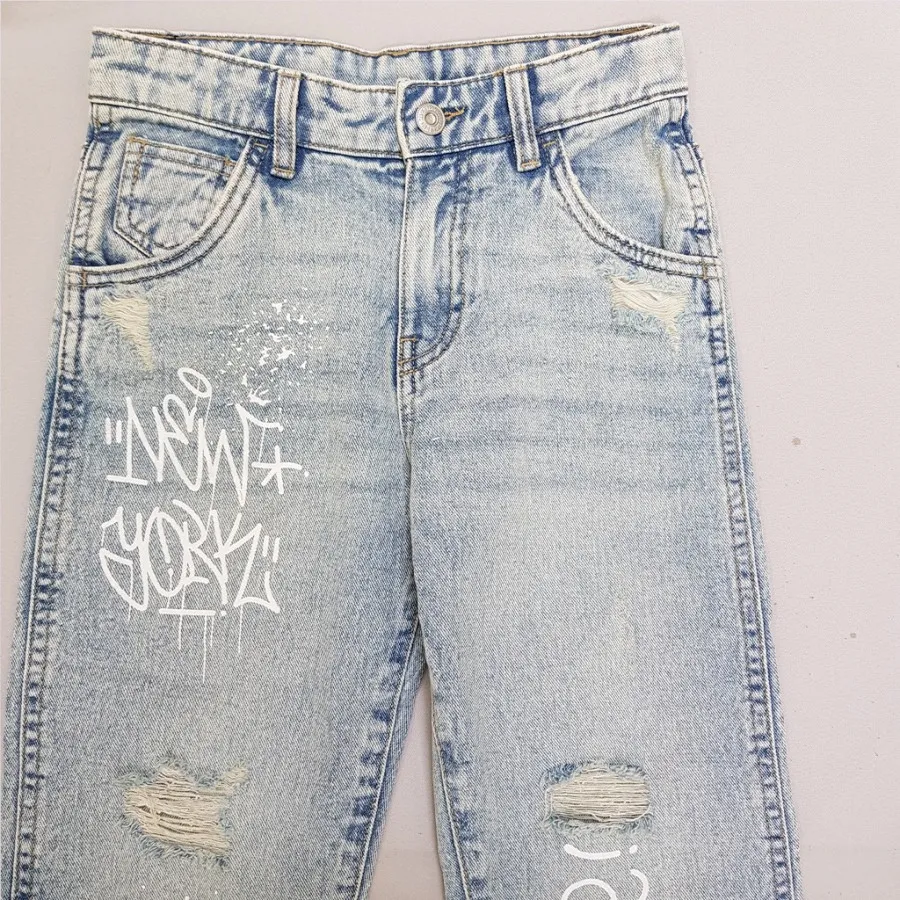 شلوار جین زاپ‌دار