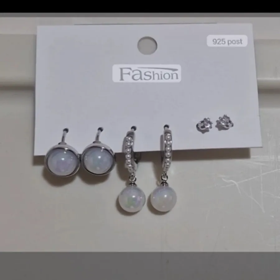 پک گوشواره مروارید
خاص