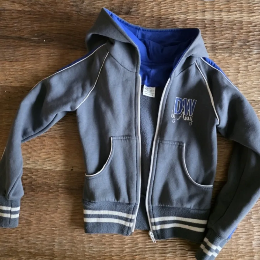 سویشرت بچگانه