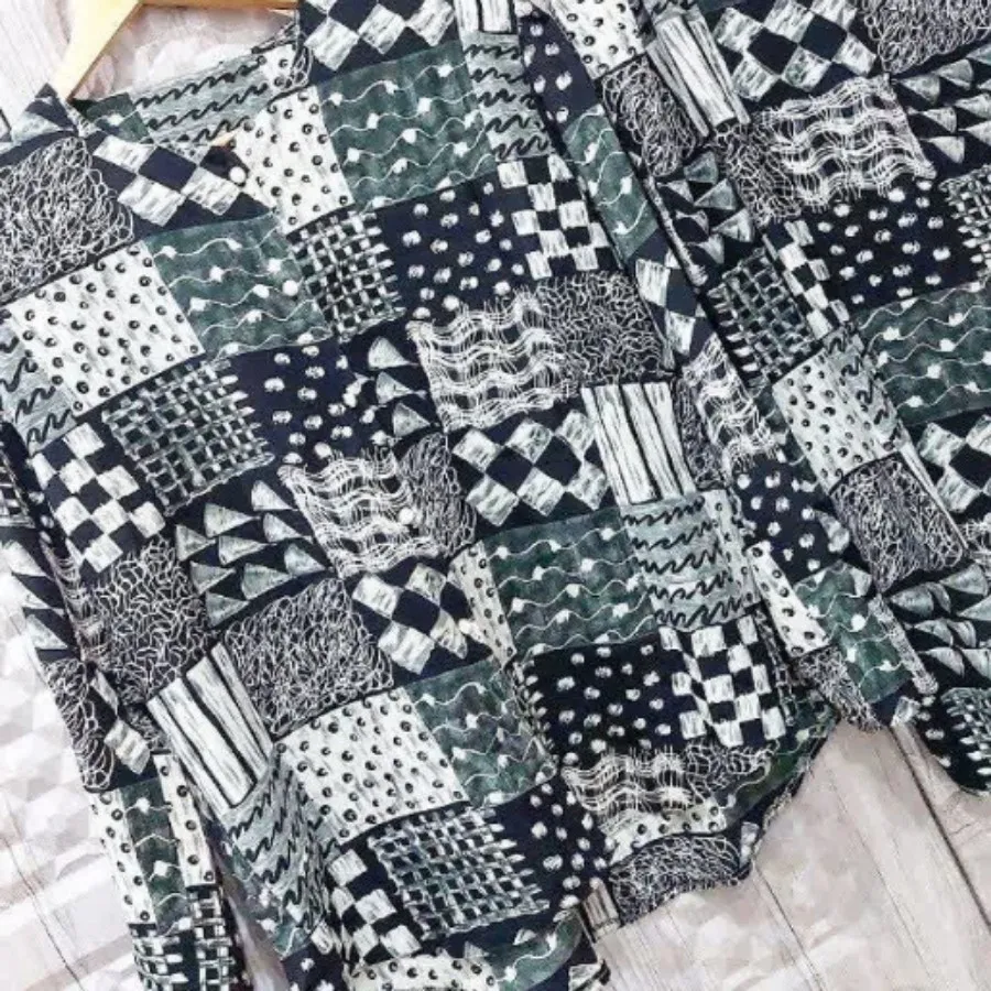 ست شومیز و دامن
سایز بزرگ