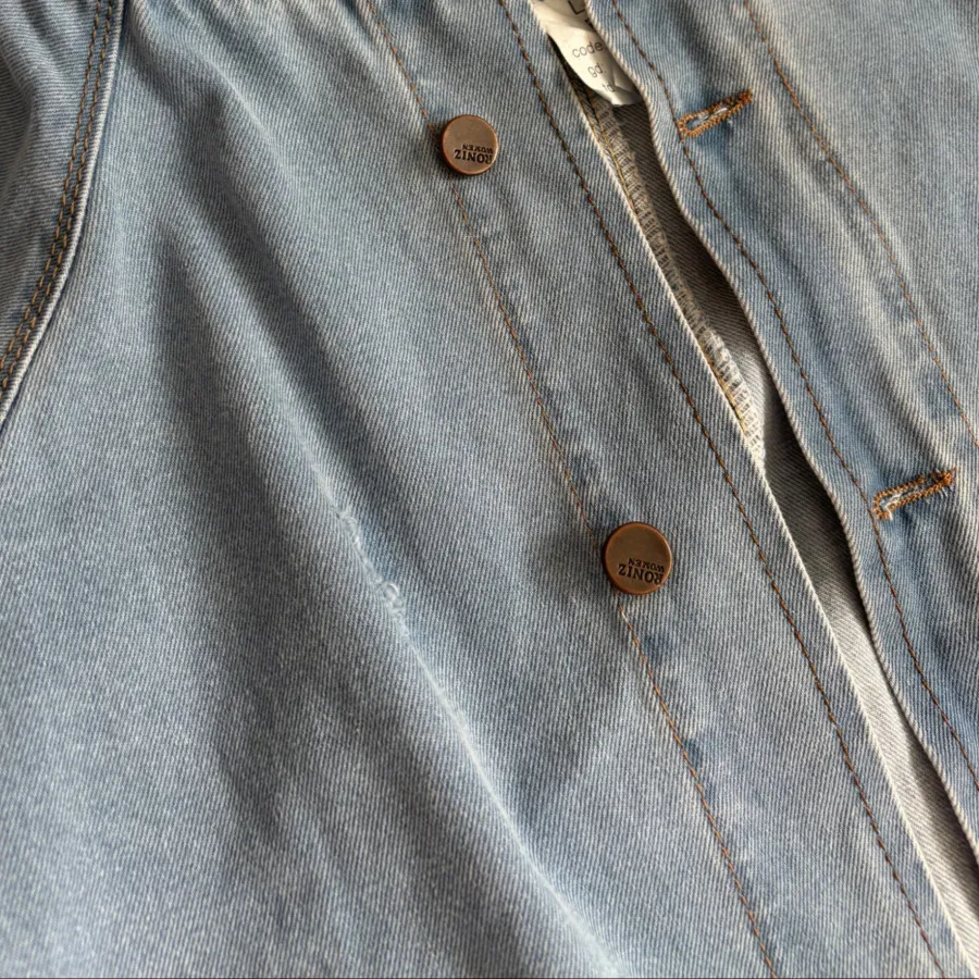 مانتو جین کلاهدار