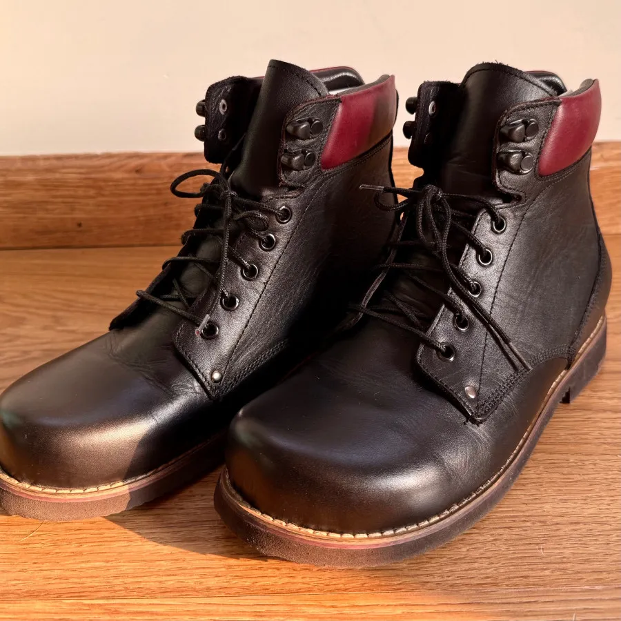 نیم بوت طبی دست دوز