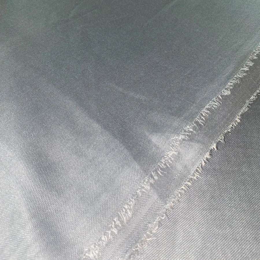 روسری نخی نقره ای